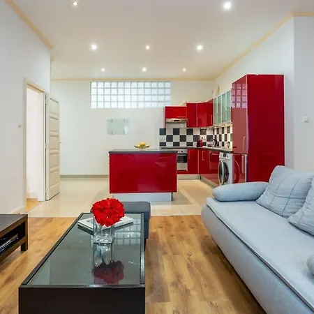 Ultra New Large And Quiet Appartamento Budapest